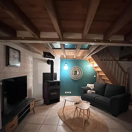 Maison Jardin Avec Saint-Clement-Les-Places